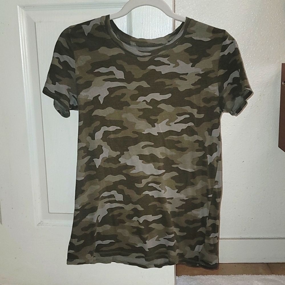 Camo crewneck